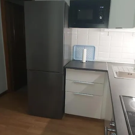 Apartamento Apartamento Renovado, Frente A La Playa, Con Garaje *
