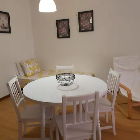 Apartamento Recién Renovado, Con Parking Apartamento *